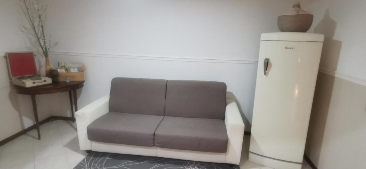 Real Family House Apartment Napoli Bagian luar foto